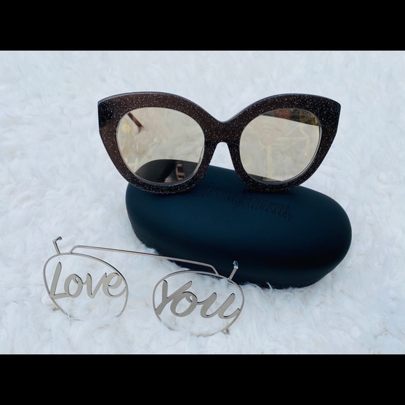Alice + Olivia Black walker “Love You “ sunglasses display picture 3